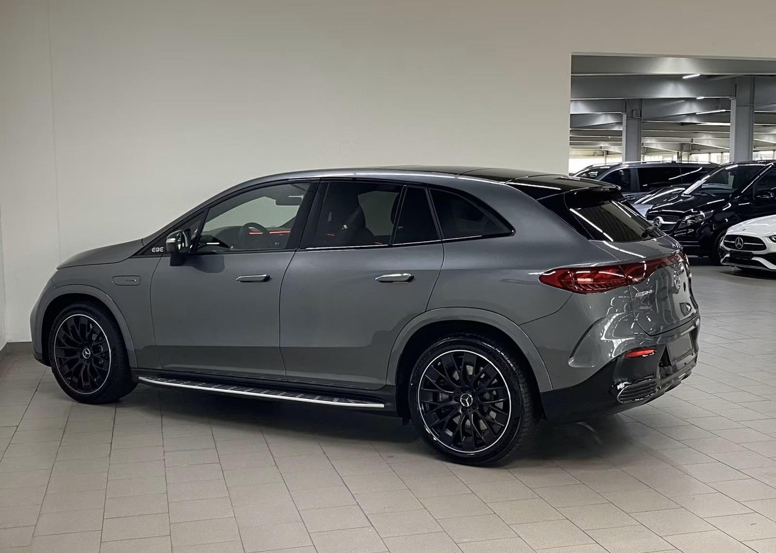 Mercedes-Benz EQE