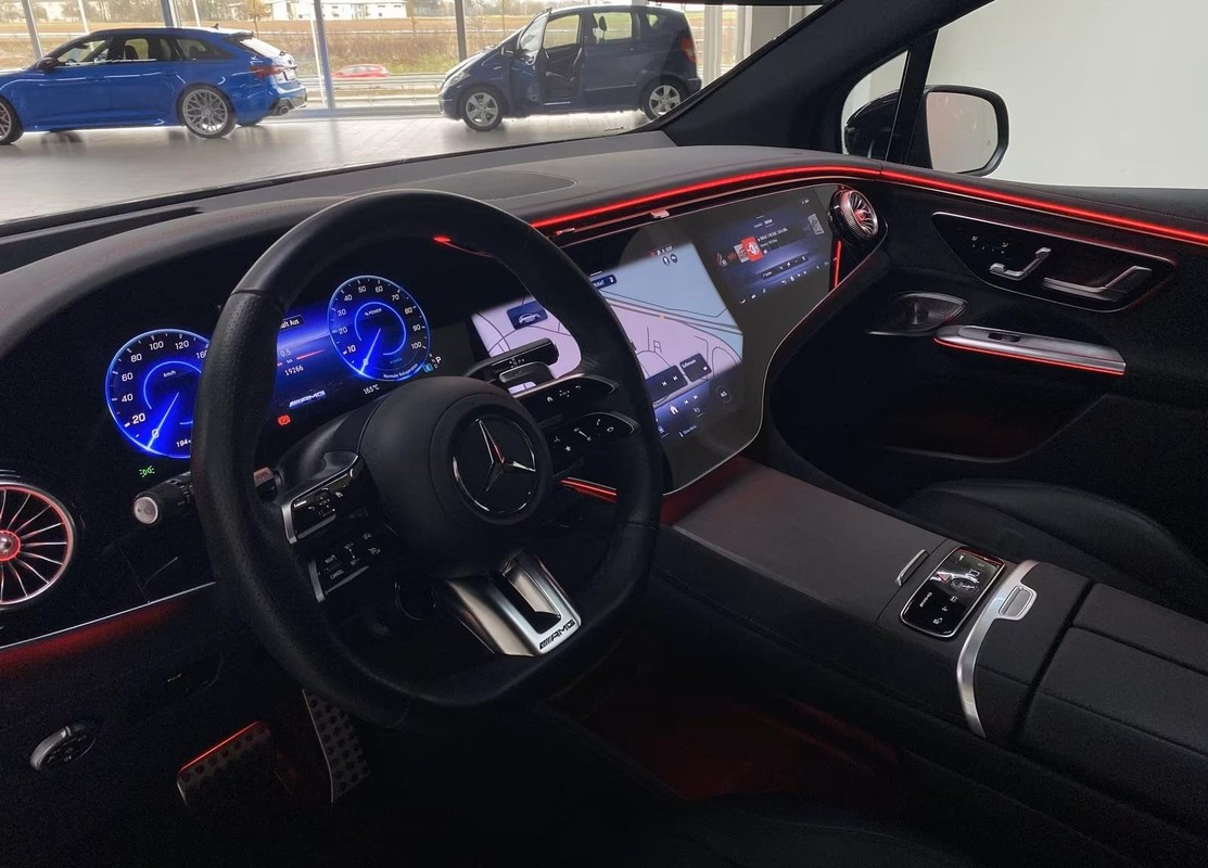 Mercedes-Benz EQE