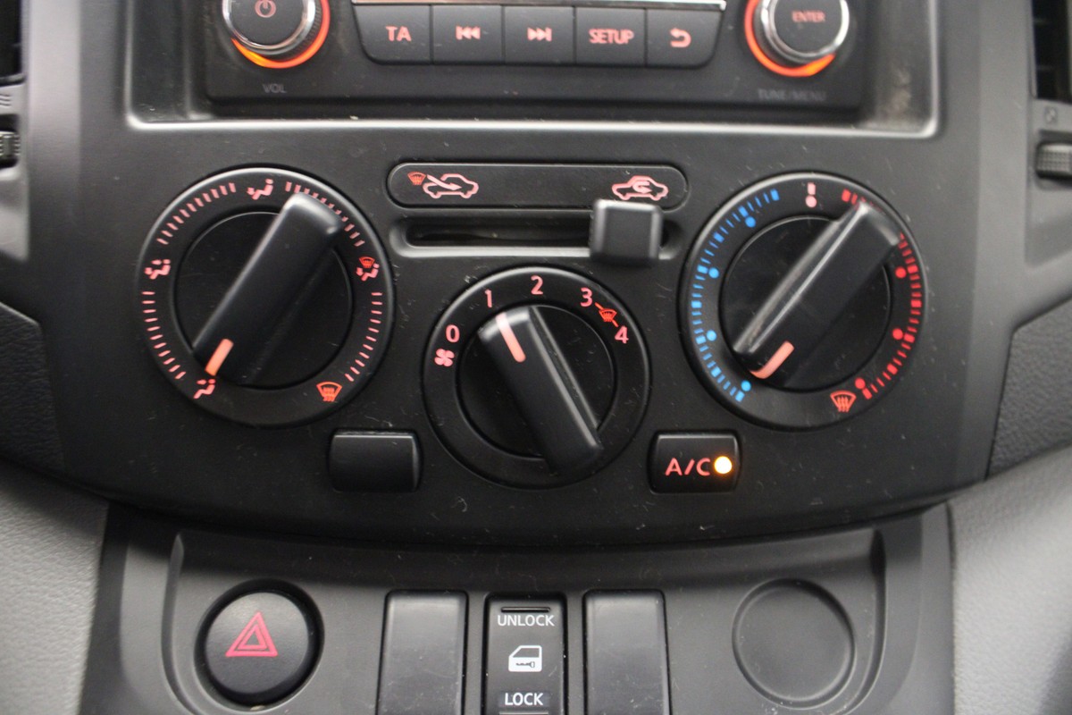 Nissan NV200