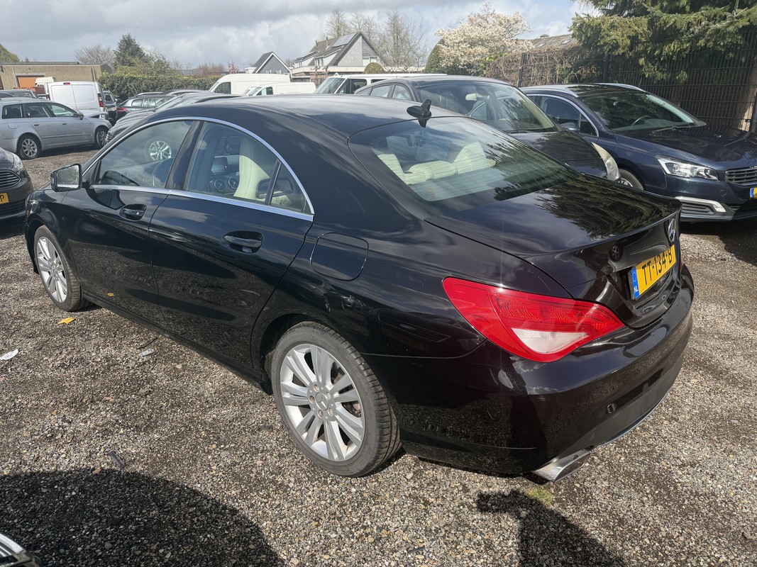 Mercedes-Benz CLA