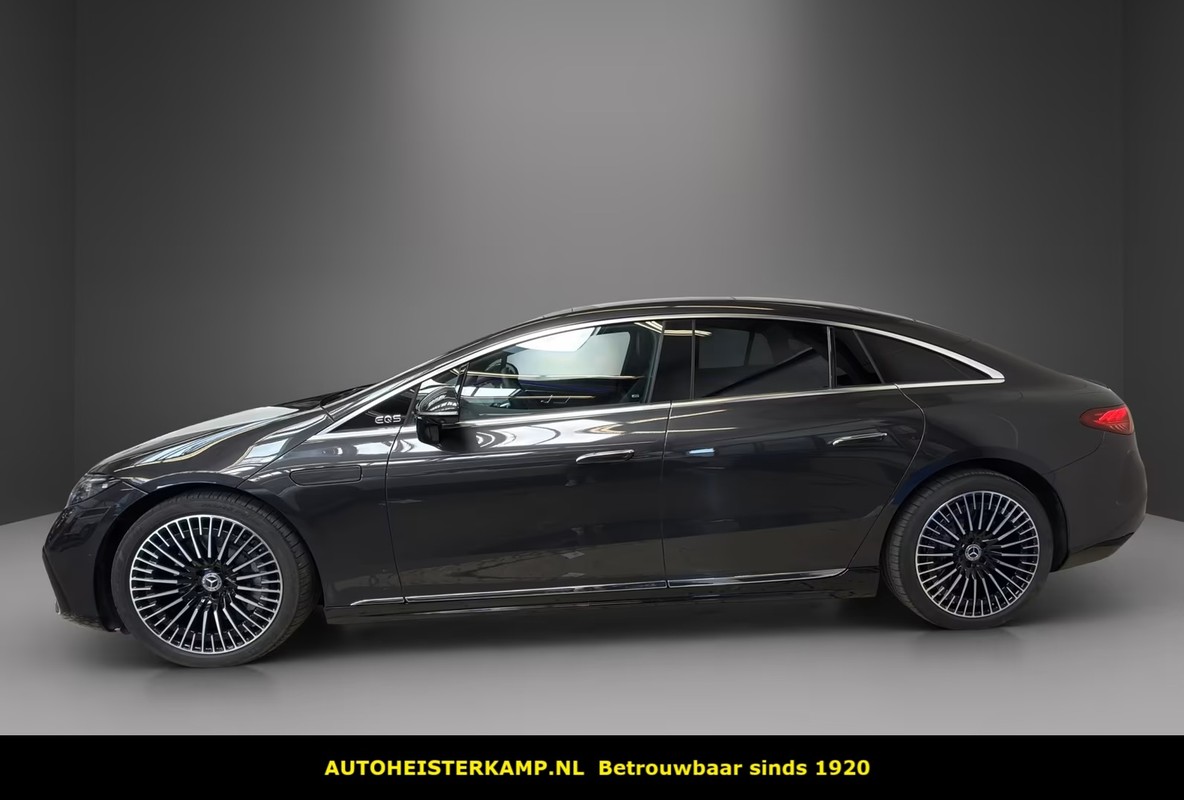 Mercedes-Benz EQS