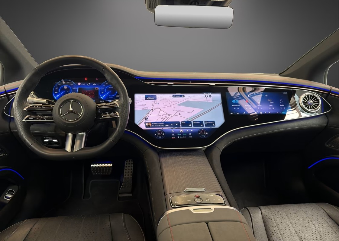 Mercedes-Benz EQS