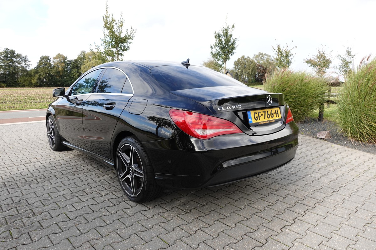 Mercedes-Benz CLA