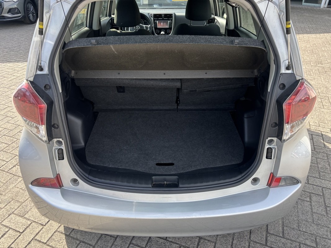 Toyota Verso-S