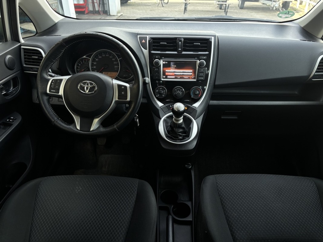 Toyota Verso-S