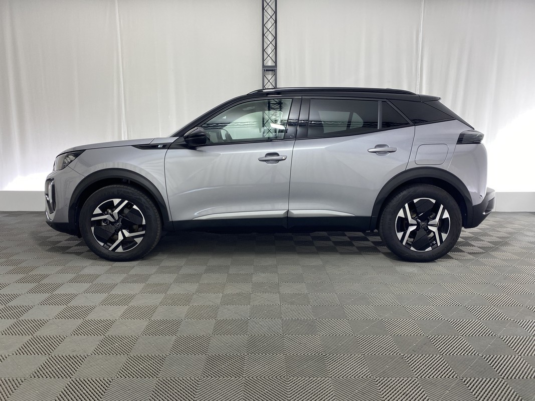 Peugeot e-2008