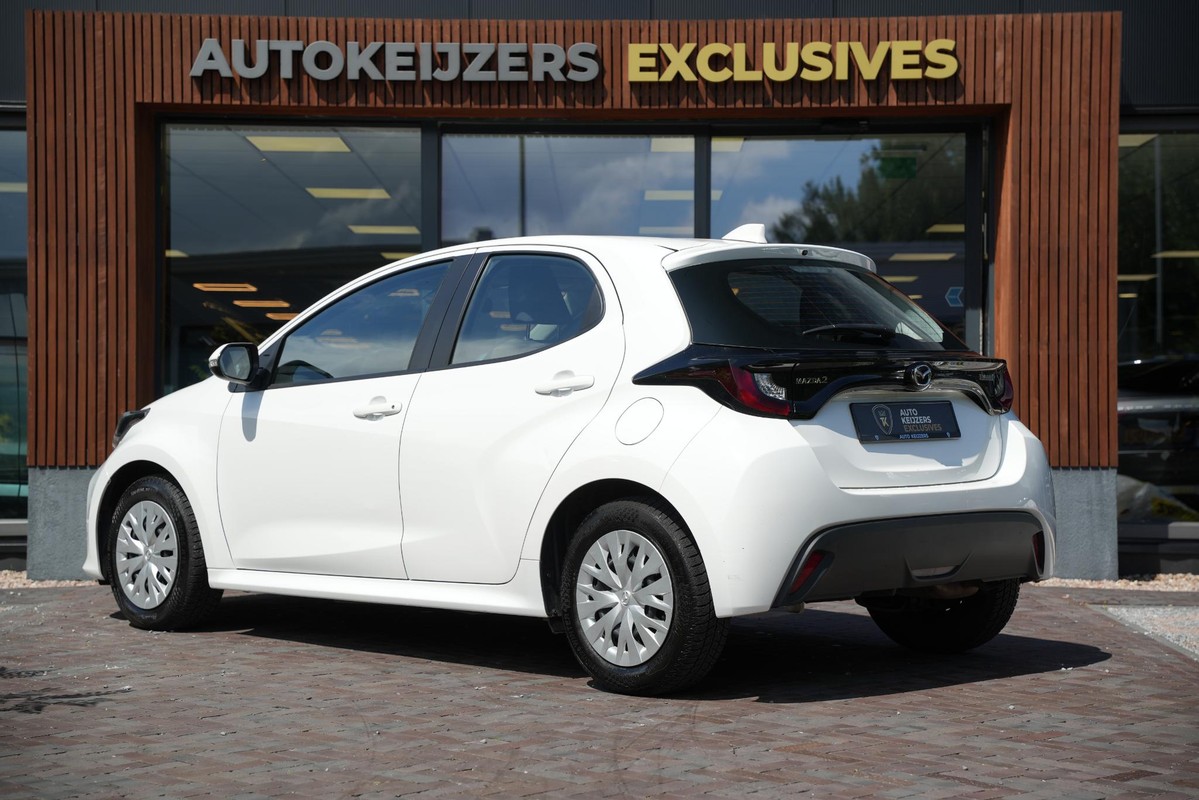 Mazda 2 Hybrid