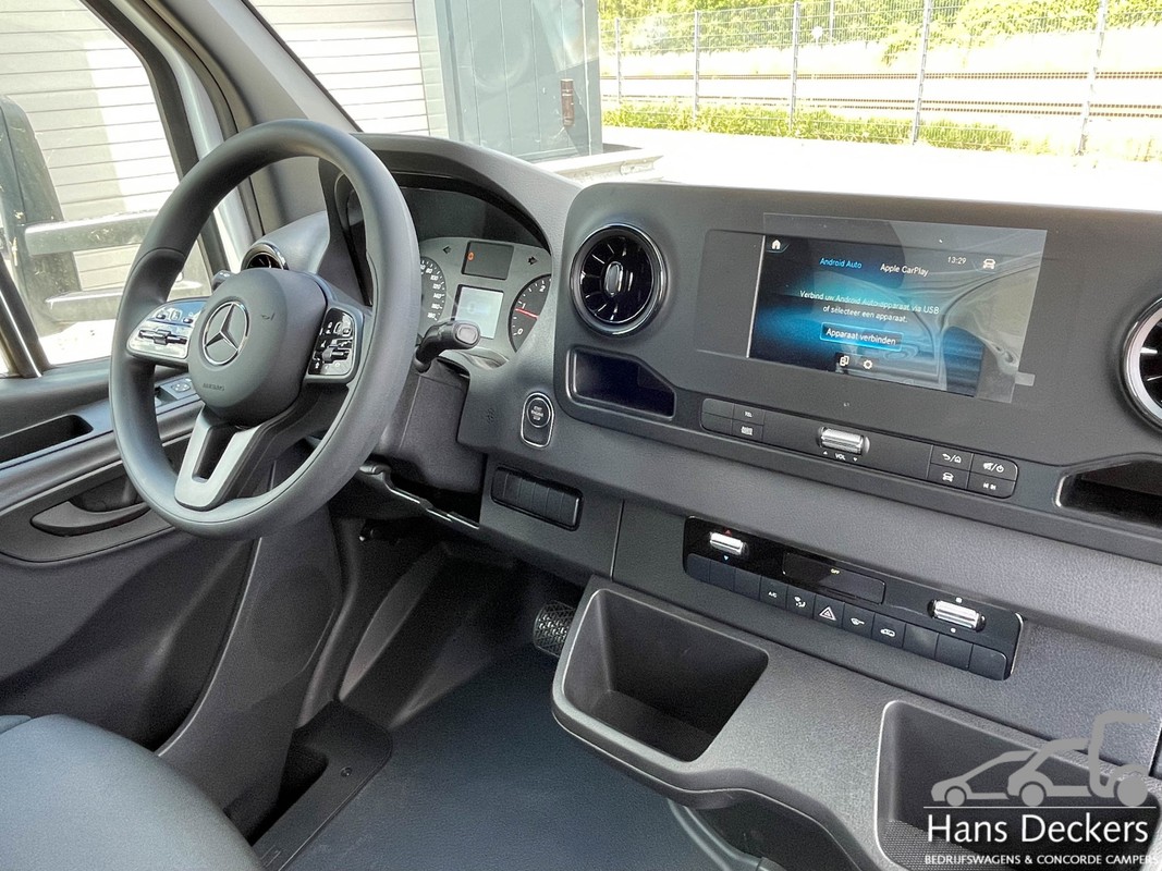 Mercedes-Benz eSprinter