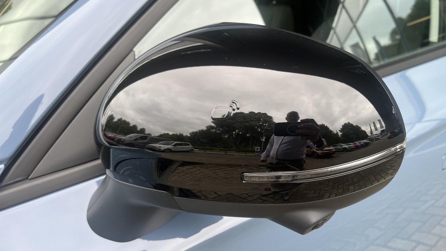 Leapmotor B10