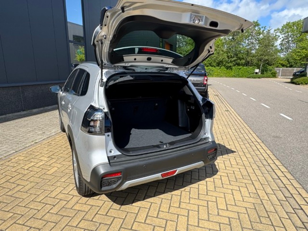 Suzuki S-Cross
