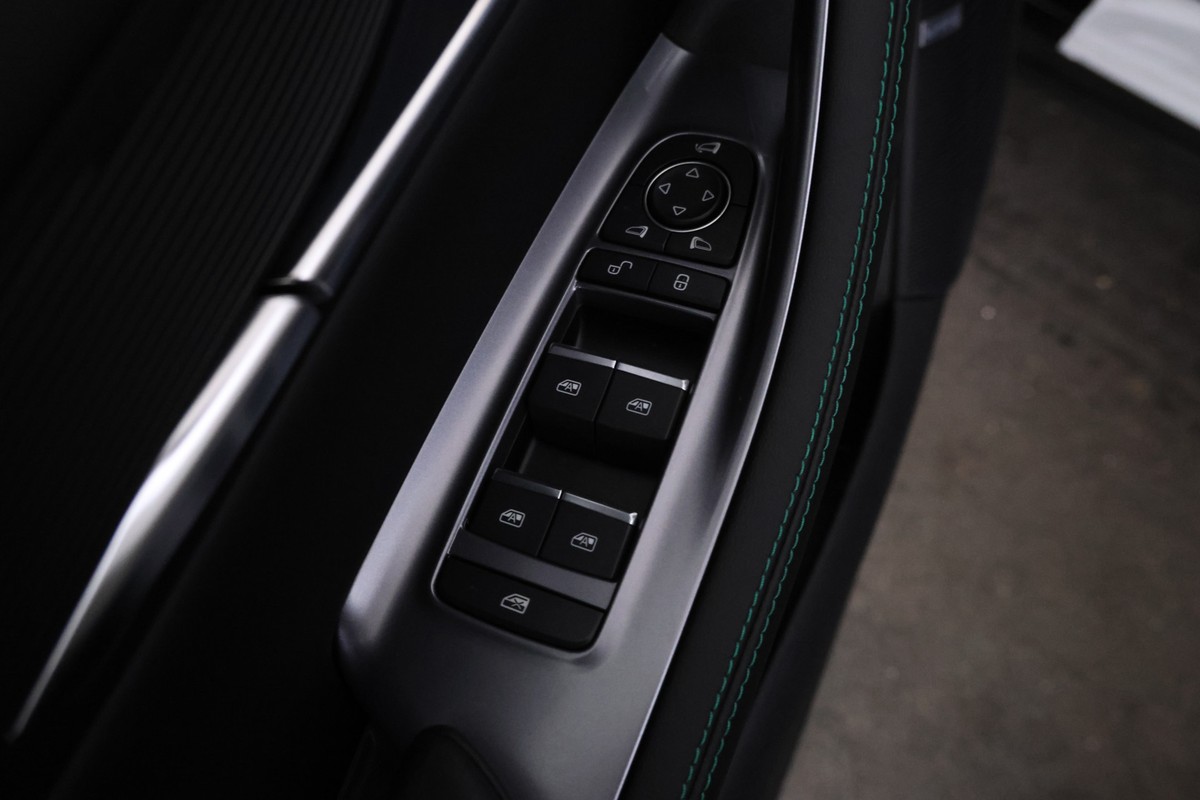 BYD SEAL U