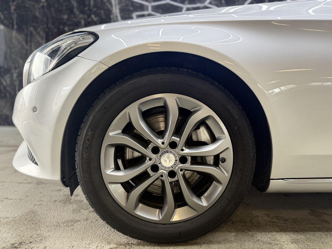Mercedes-Benz C-Klasse
