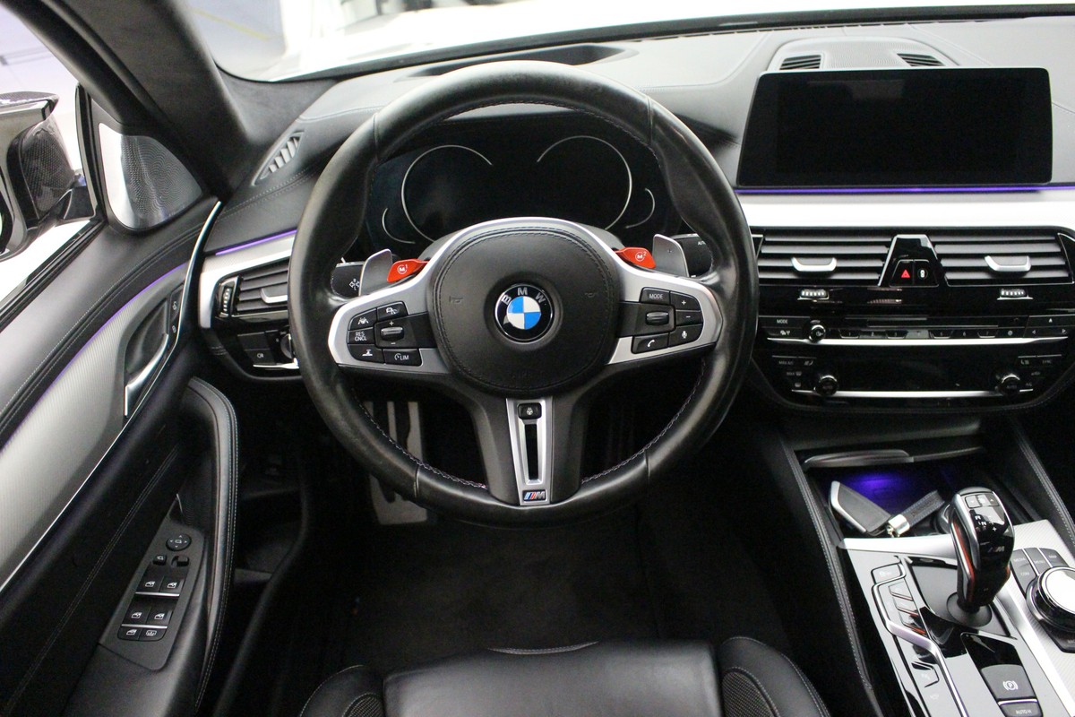 BMW M5