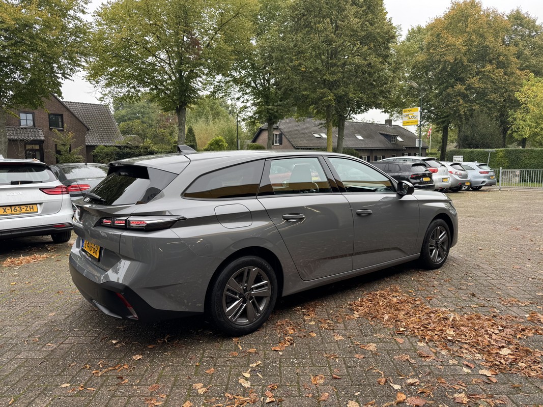 Peugeot 308