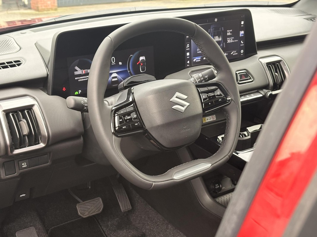 Suzuki e Vitara