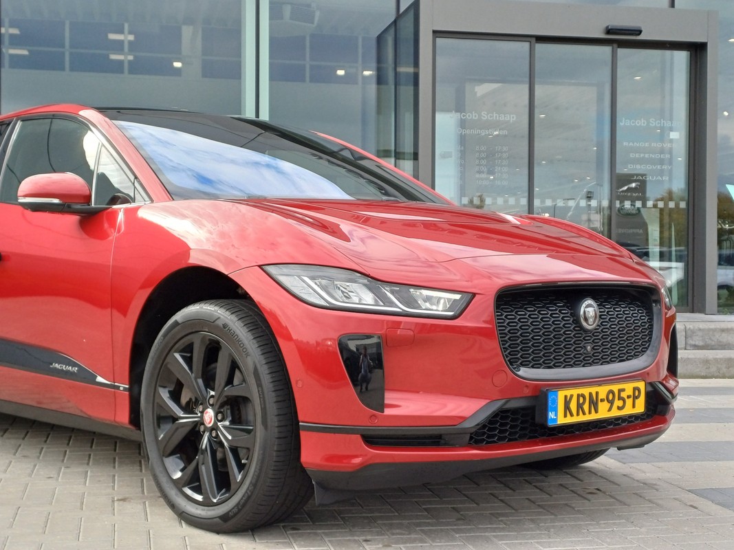 Jaguar I-PACE