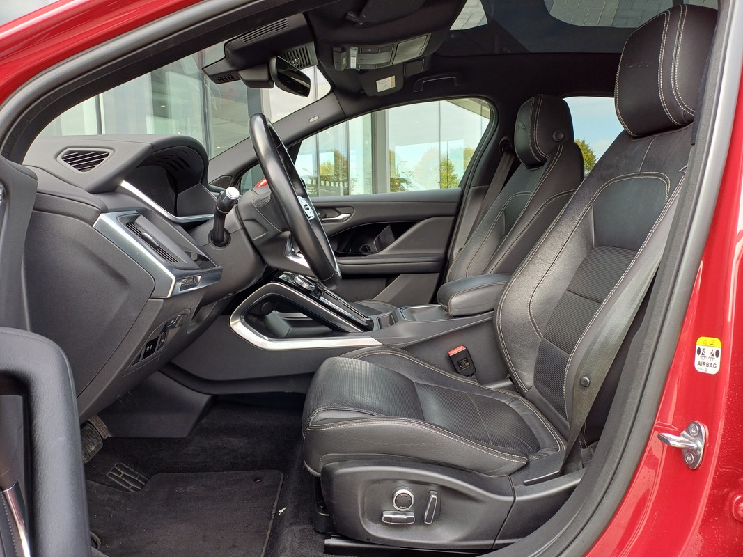 Jaguar I-PACE