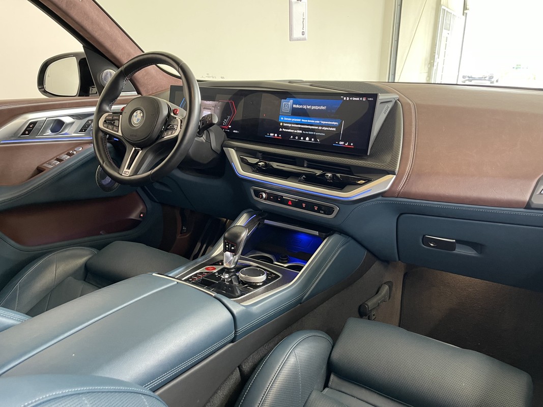 BMW XM
