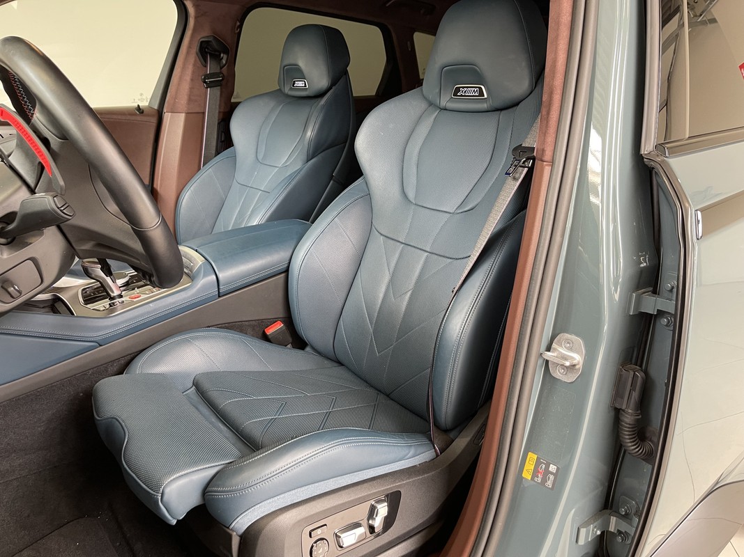BMW XM