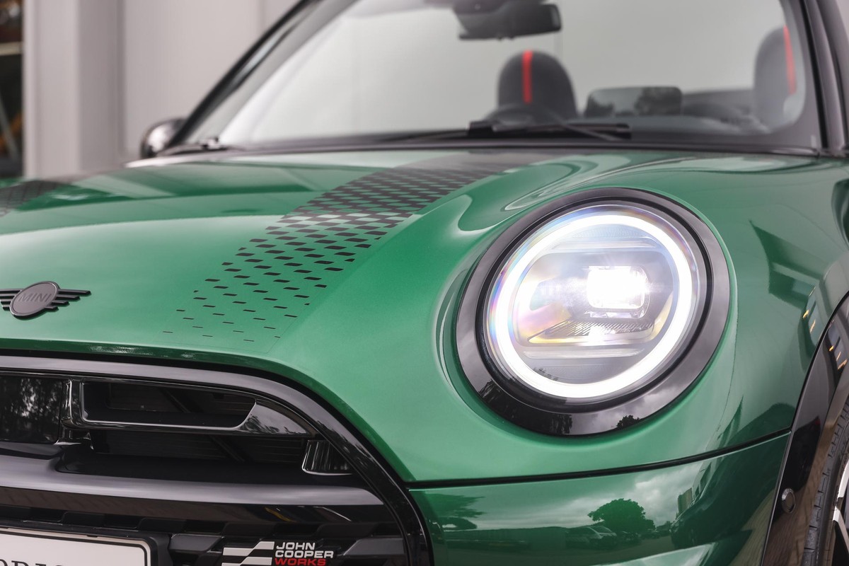 MINI Cooper Cabrio