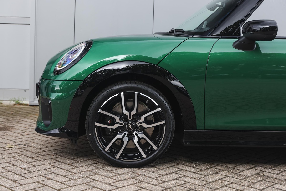 MINI Cooper Cabrio