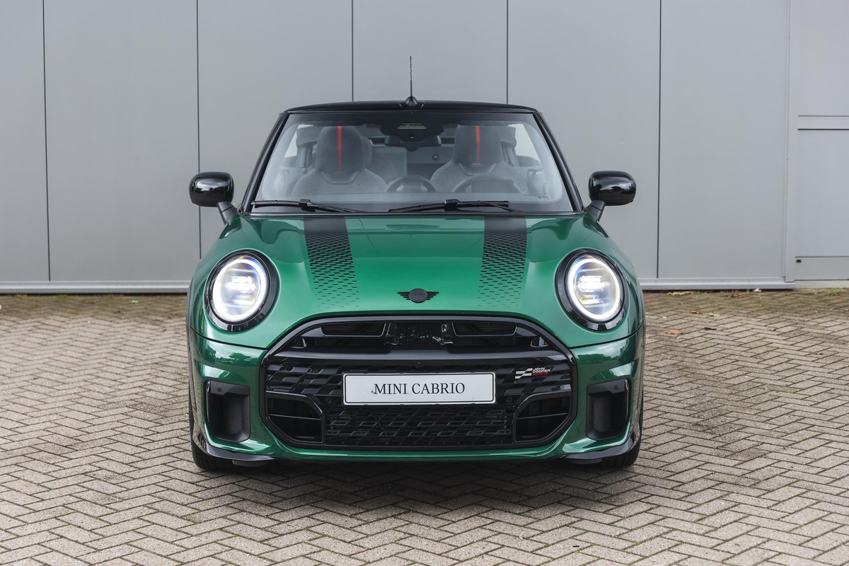 MINI Cooper Cabrio