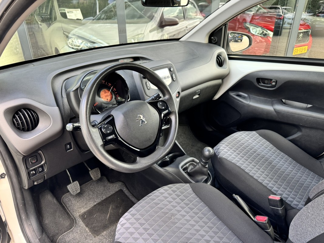 Peugeot 108