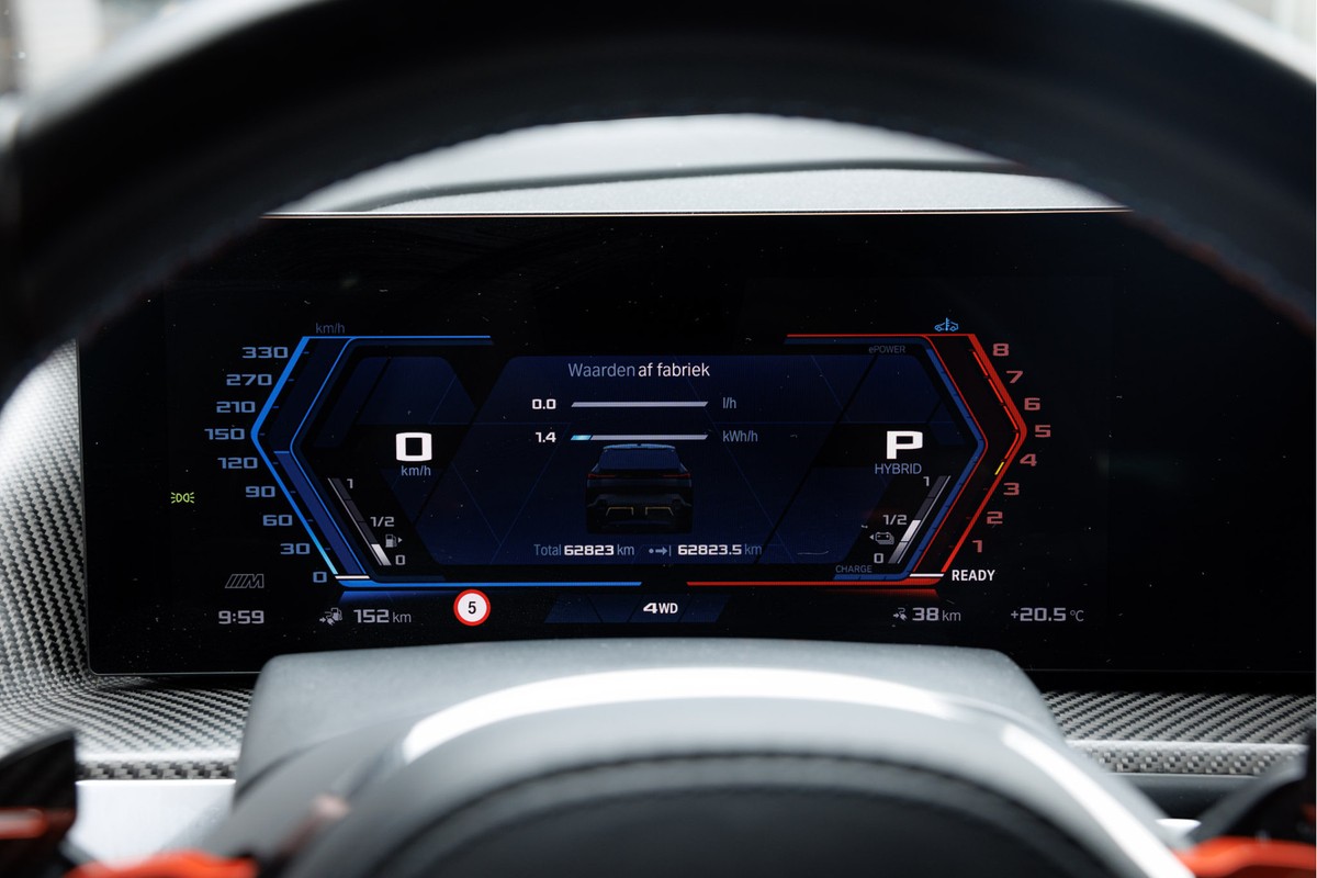BMW XM