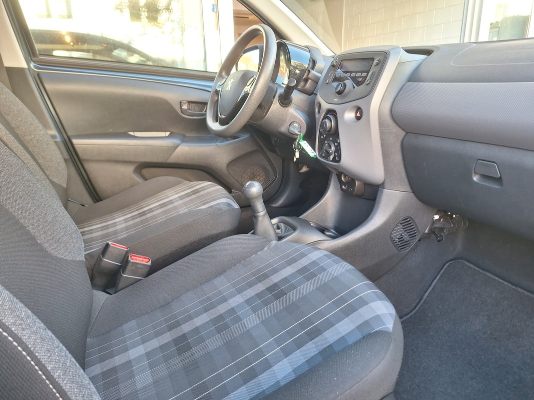 Peugeot 108