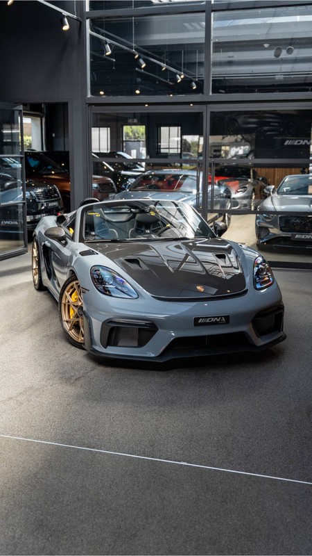 Porsche 718
