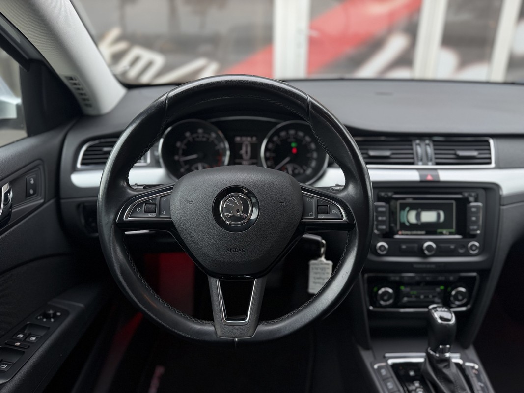 Škoda Superb
