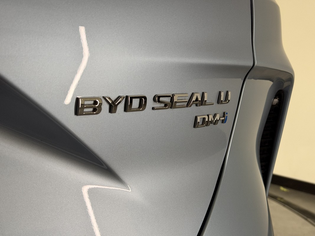 BYD SEAL U