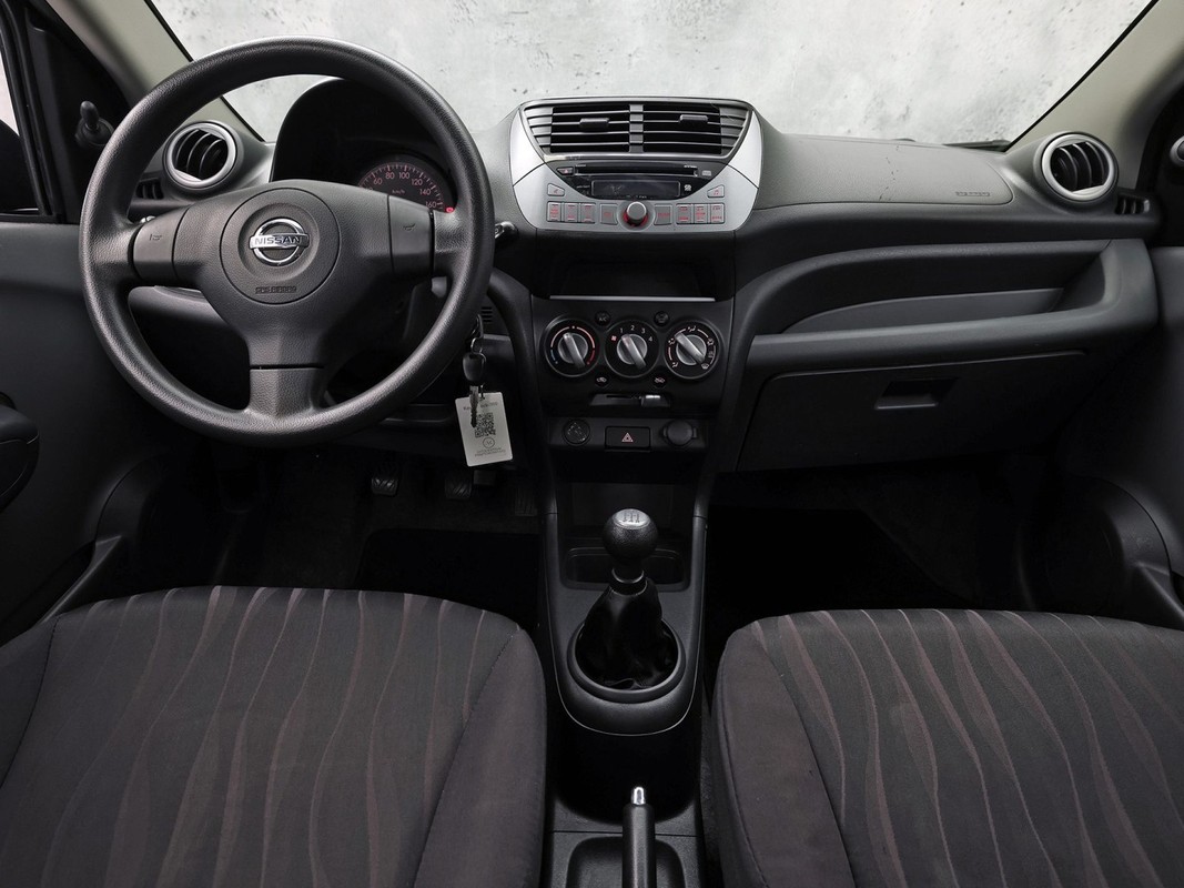 Nissan Pixo