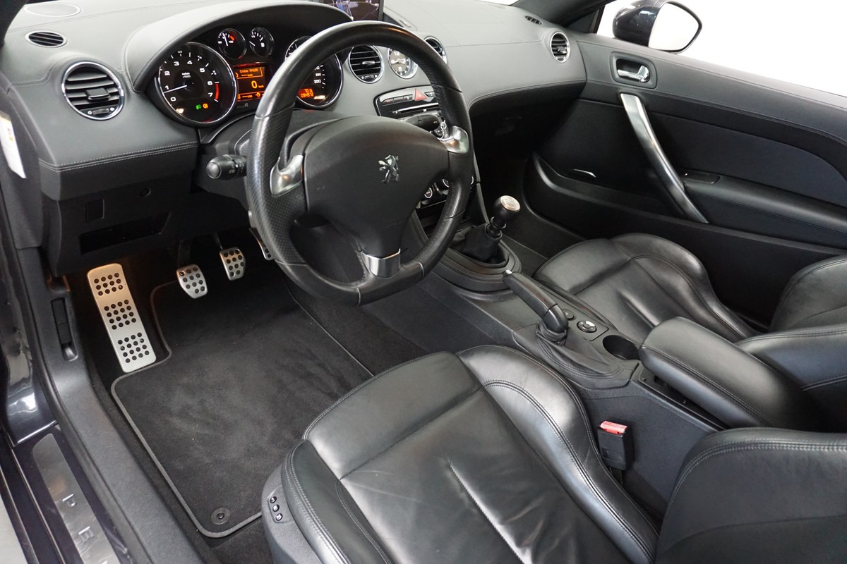 Peugeot RCZ