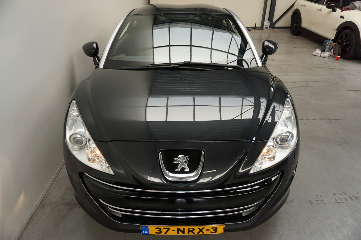 Peugeot RCZ