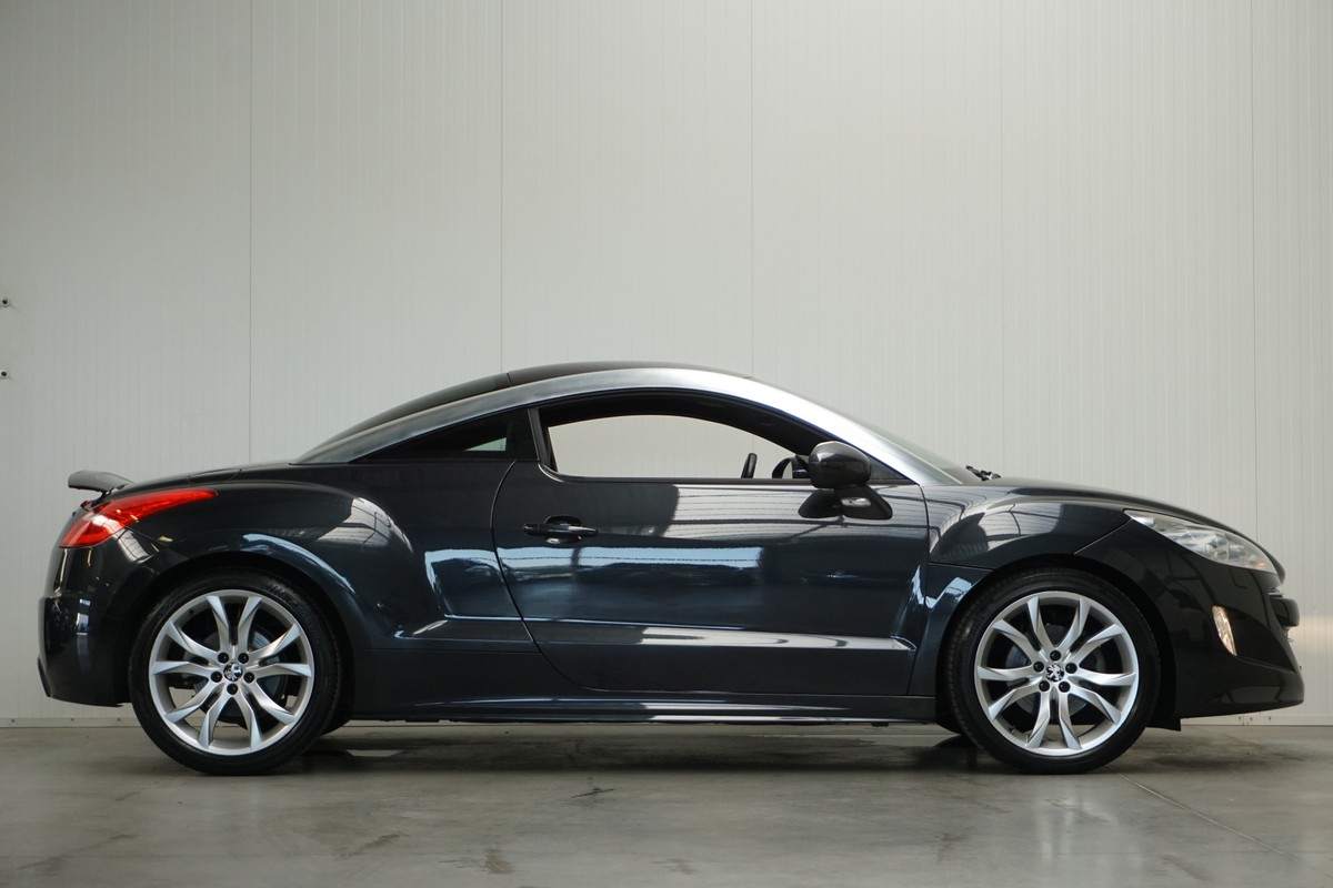 Peugeot RCZ