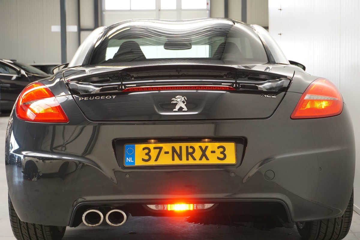Peugeot RCZ