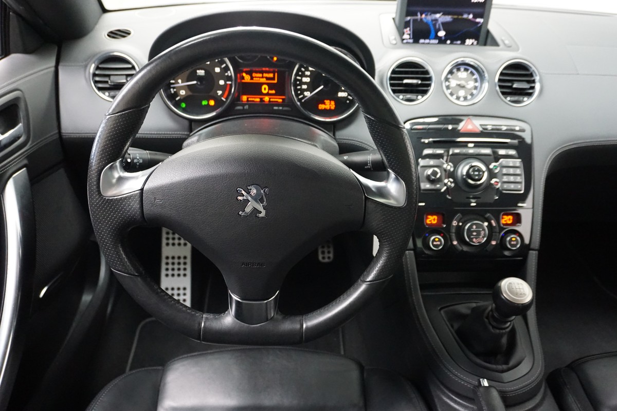 Peugeot RCZ