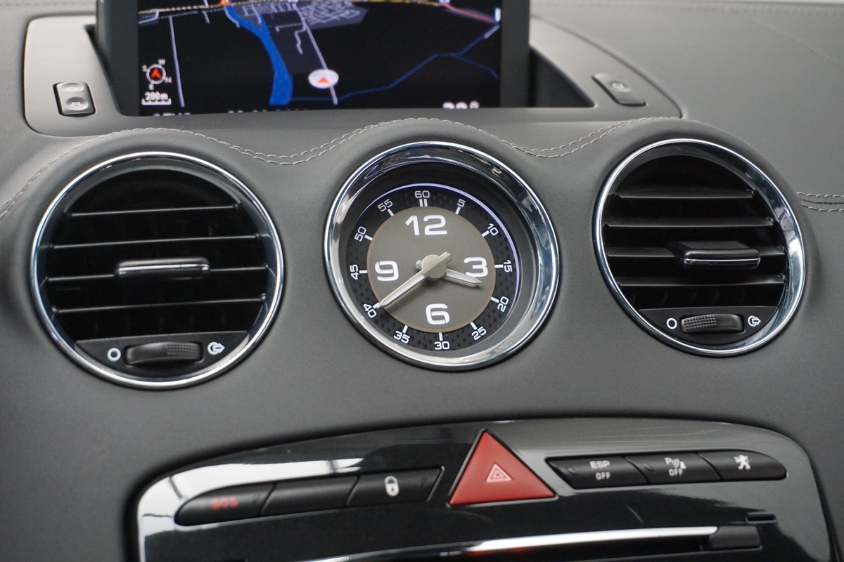 Peugeot RCZ