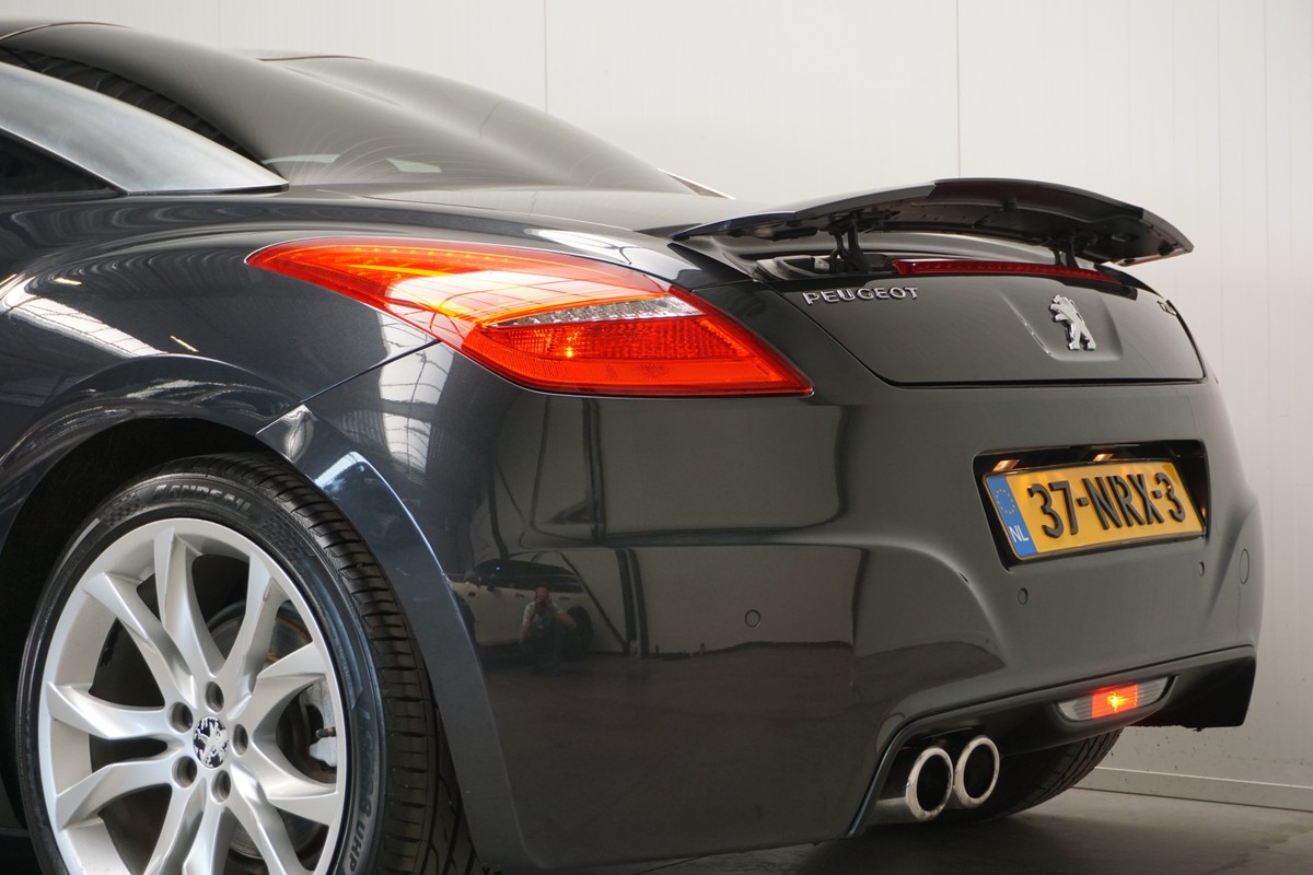 Peugeot RCZ