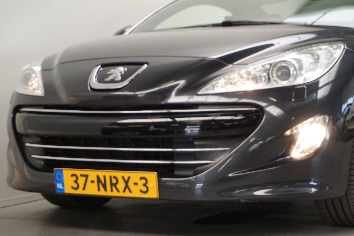 Peugeot RCZ