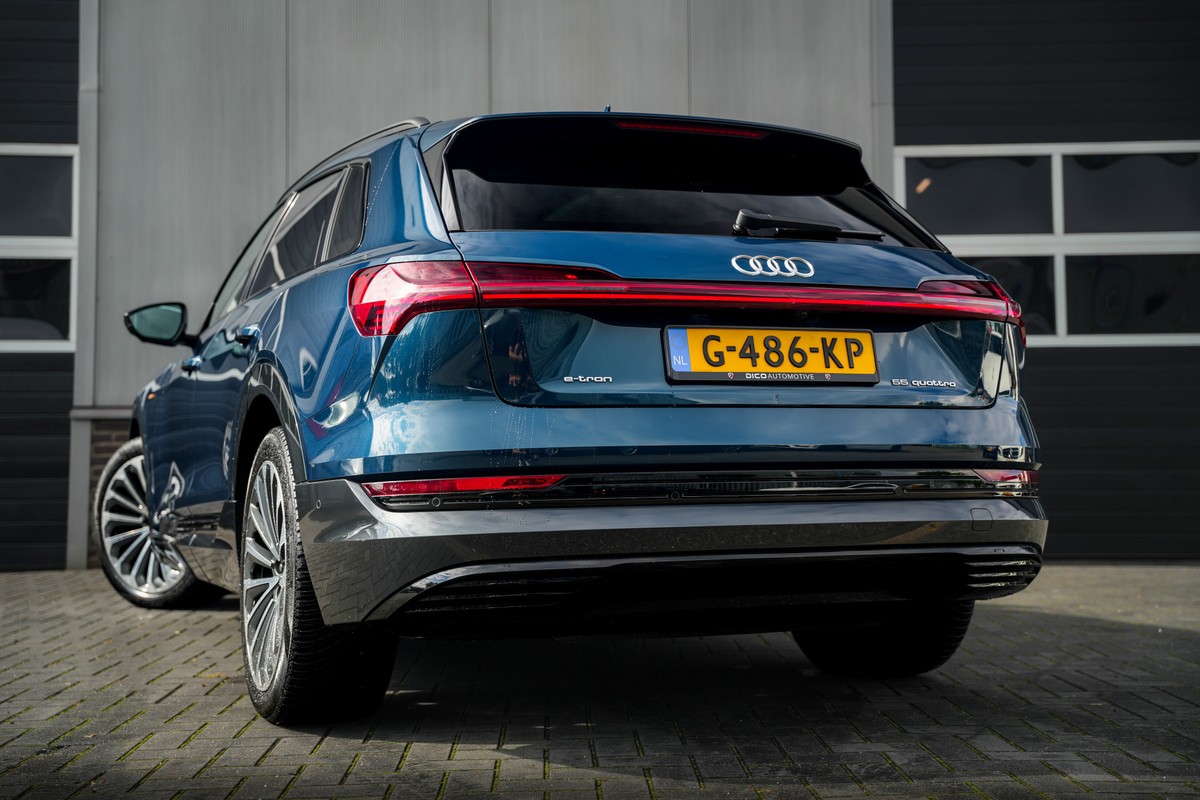 Audi e-tron