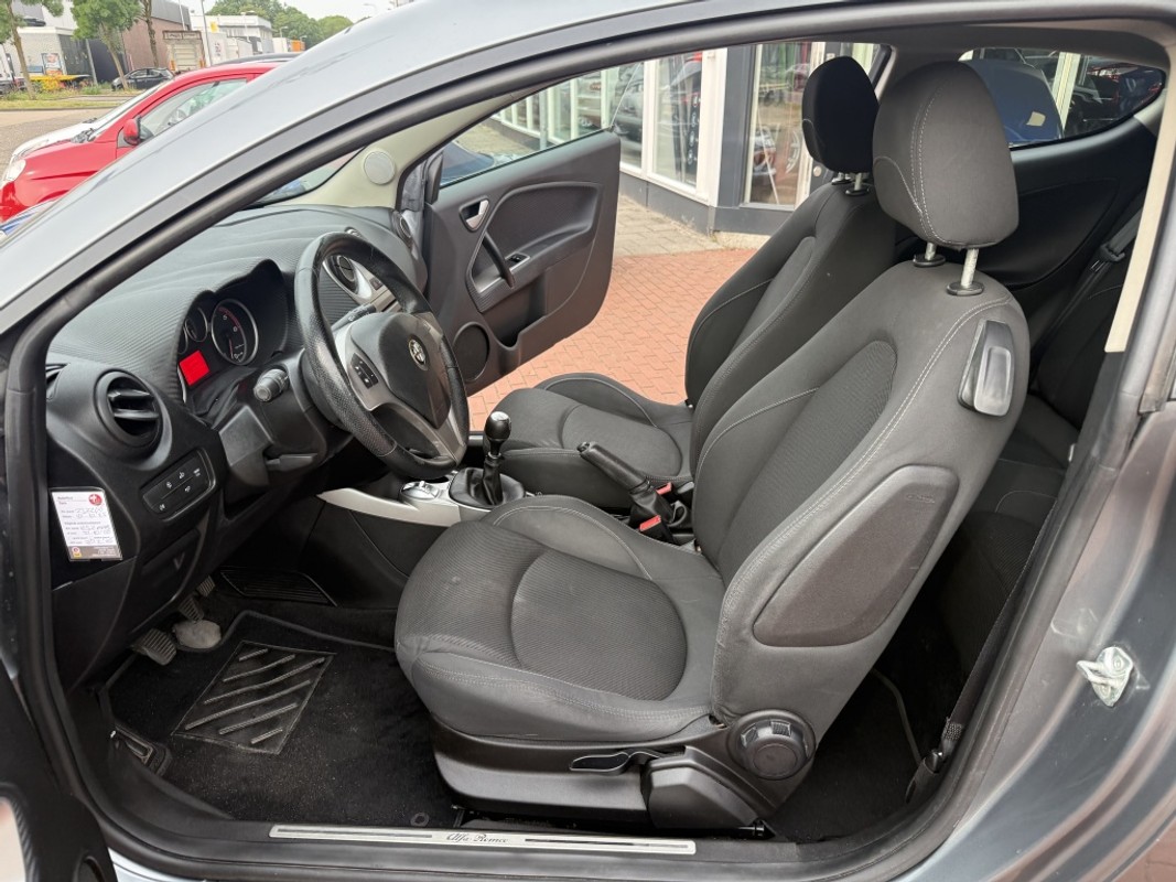 Alfa Romeo MiTo