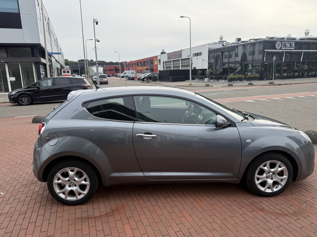 Alfa Romeo MiTo