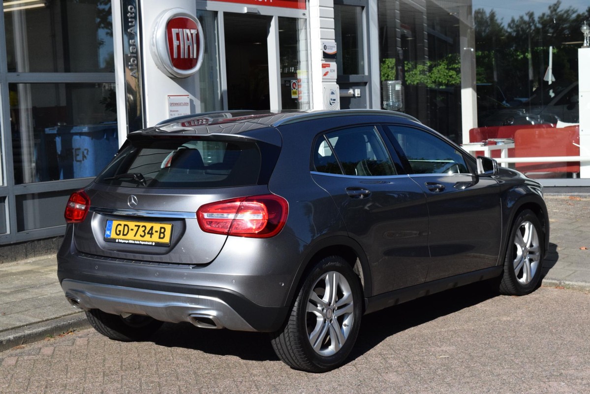 Mercedes-Benz GLA