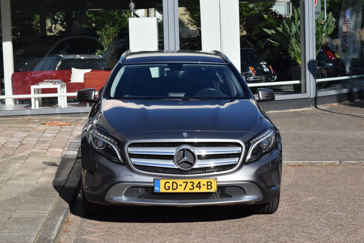 Mercedes-Benz GLA
