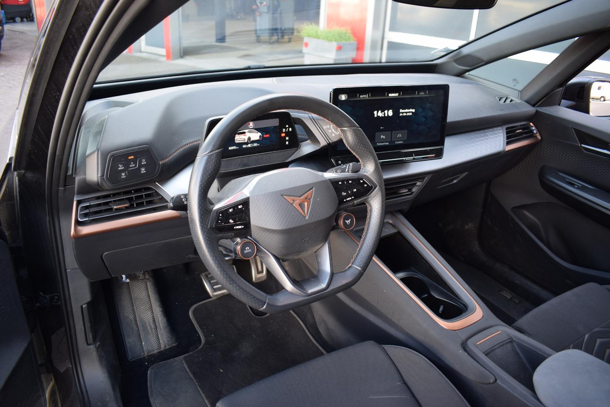 CUPRA Born