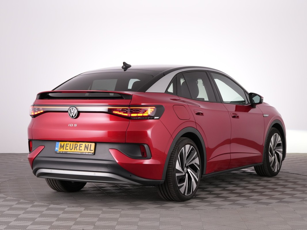 Volkswagen ID.5