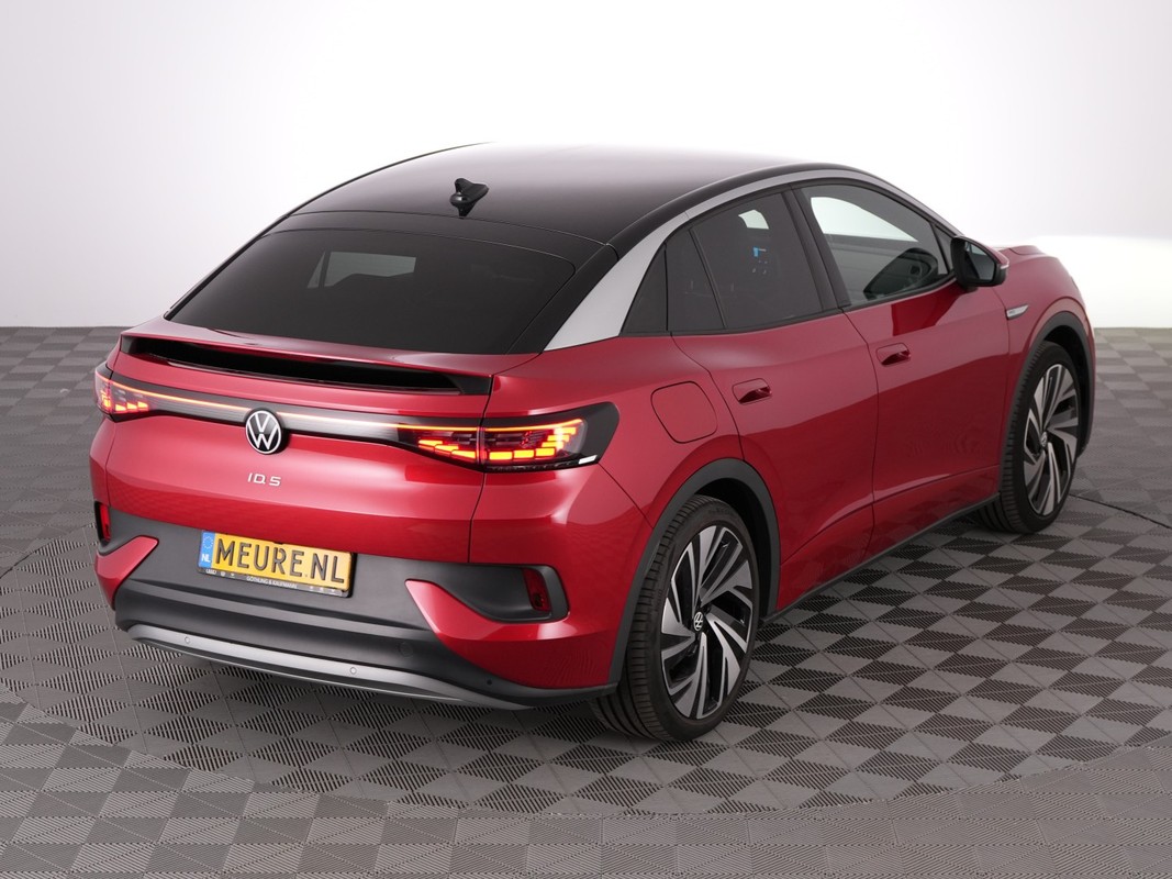 Volkswagen ID.5