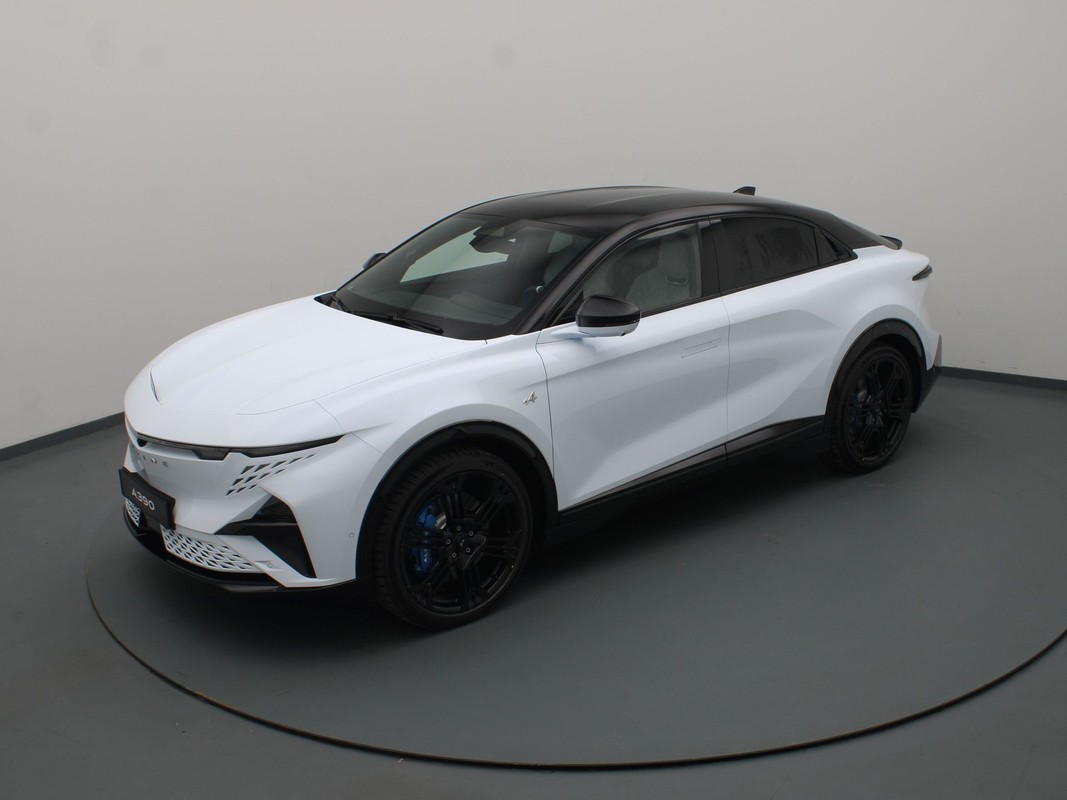 Alpine A390
